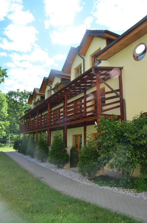 Hotel Tenis Chrząstowice Eksteriør bilde