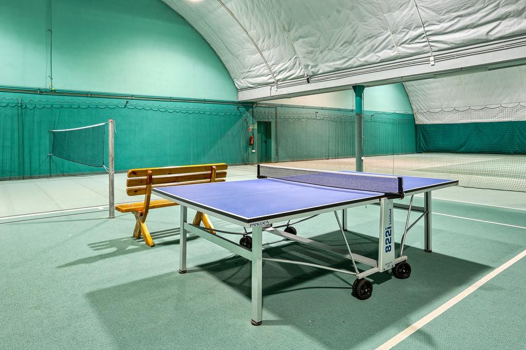 Hotel Tenis Chrząstowice Eksteriør bilde